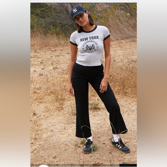 Brandy Melville/John Galt New York Ringer Tee - Picture 1 of 8
